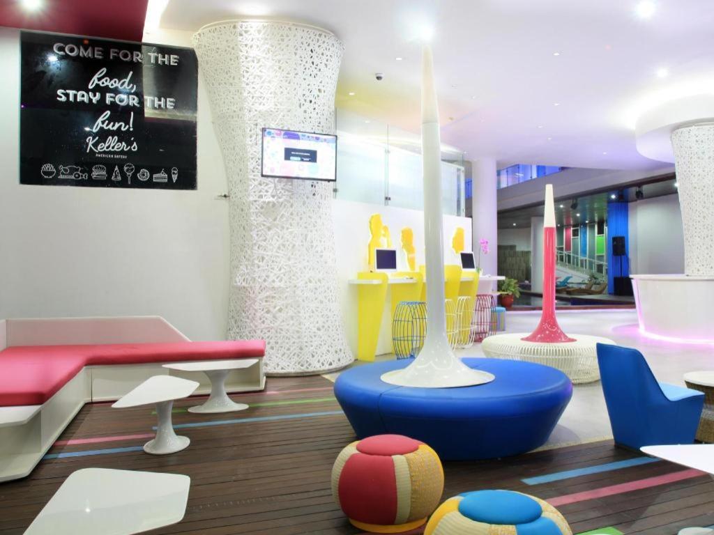 Berry Glee Thematic Hotel Кута Экстерьер фото