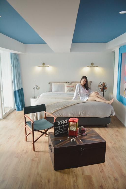 Berry Glee Thematic Hotel Кута Экстерьер фото